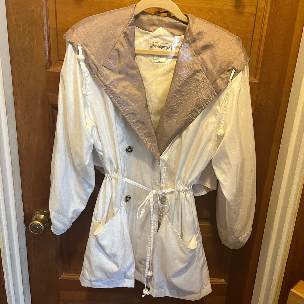 Quacked Factory Medium size Windbreaker